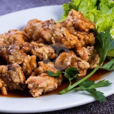 Review Menarik RM Kalimantan Anton Jatibening: Tempat Makan Enak di Bekasi