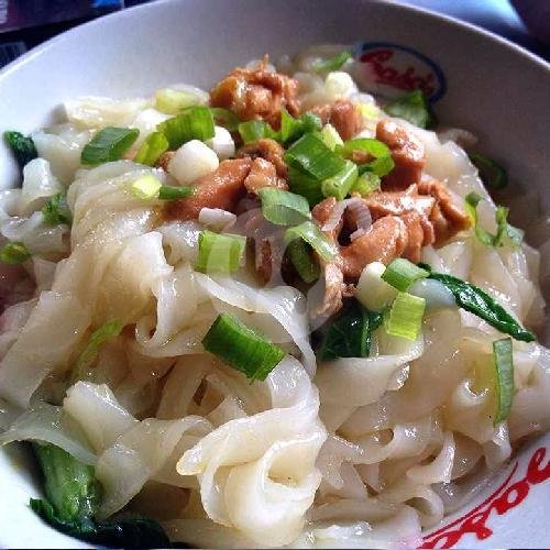 Kwe Tiaw Ayam Rebus Pangsit menu Pondok Mie 25