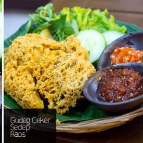 Soto Ayam kampung menu Gudeg Ceker Seturan SR
