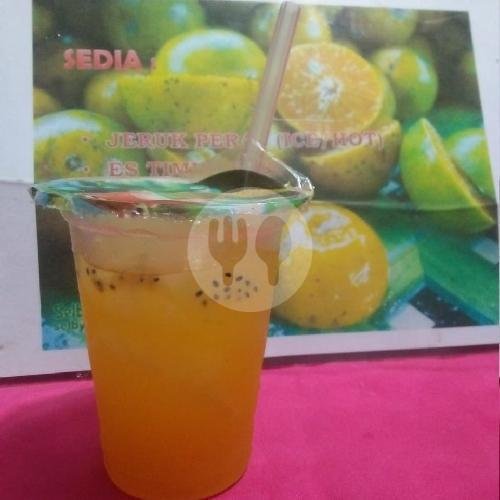Es Jeruk menu Ayam Penyet Sambel Setan Blekok, Kota Bambu Utara