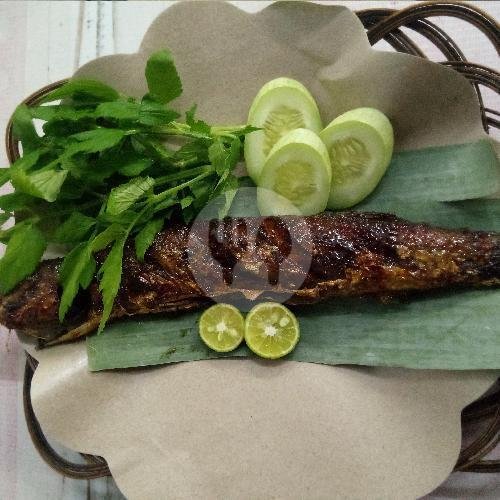 Ikan Kakap menu Ikan Bakar Madu Khas Pangandaran, Terusan Cibaduyut
