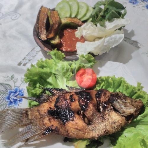 Lalapan Ayam Bakar menu Nasi Jagung dan Nasi Pecel SIMBAL, Oro Oro Dowo