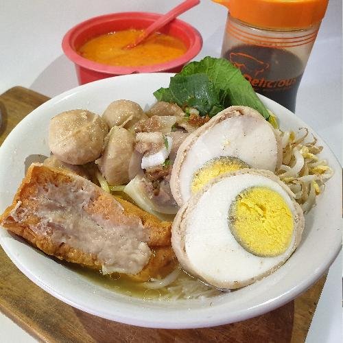 Bakso Telor + Kecil + Indomie menu Bakso Pakde Joe, Jl. Patal Senayan Raya