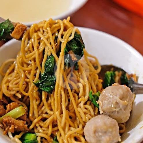 Mie Ayam Biasa menu Mie Ayam Ceker dan Bakso Arka, Nginden