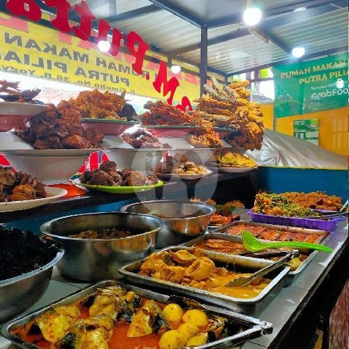 Nasi Patin Plus Sayur menu Rumah Makan Padang Putra Piliang, Timoho