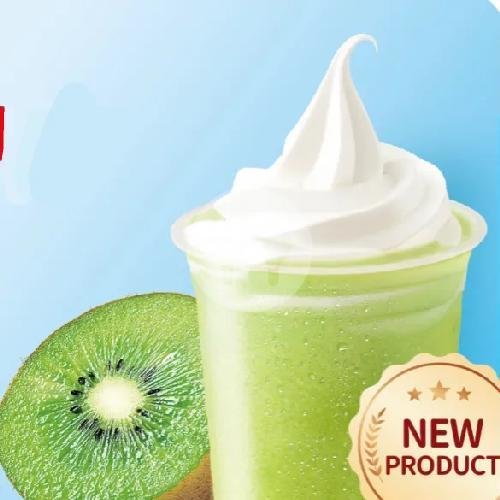 Grape Sundae menu Mixue Margacinta