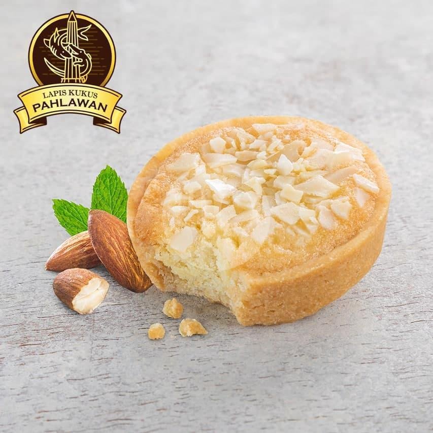 Almond Tart Pahlawan Cokelat 6'S menu Lapis Kukus Pahlawan, Diponegoro