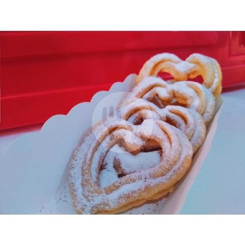 Silky Pudding Rasa Strawberry menu Fun Chicken Tumpang