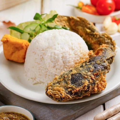 Ati Ampla + Nasi menu Lalapan Cak Qodir, Dau