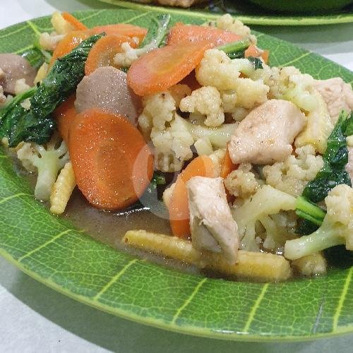 Review Seafood Ayu 69: Pengalaman Kuliner Seafood Menarik di Tambora, Jakarta