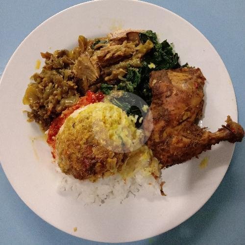 Nasi Ayam Gulai menu Masakan Padang Selamat Baru, Dr Radjiman