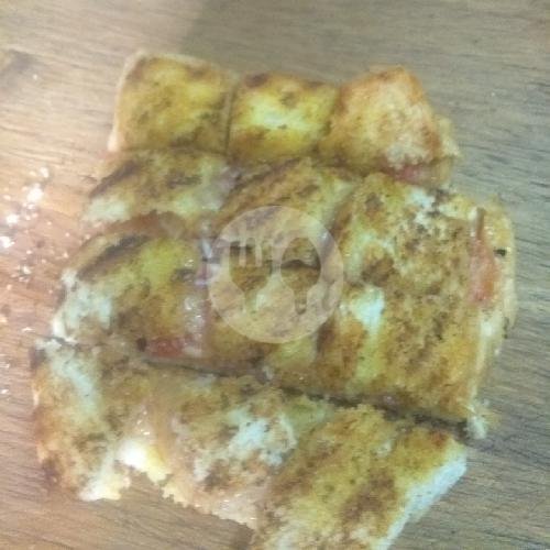 Roti Bakar Mercolate Taro menu Warkop Silma Sejak 1994, Dermaga Raya