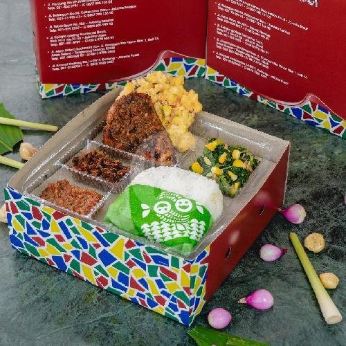 5 Box Paket B - Ayam Goreng menu Sarang Oci Restoran Manado, Jalan Panjang