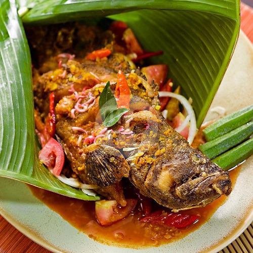 Tom Yam Fish Pattaya 700 gram menu Seribu Rasa, Plaza Indonesia
