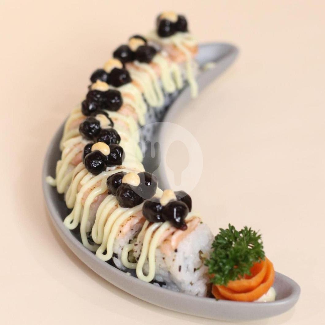 Salmon Salad Boba menu Baiza Sushi, Kemang