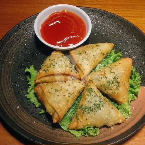 Mini Spring Roll menu Olive Bistro, Siliwangi