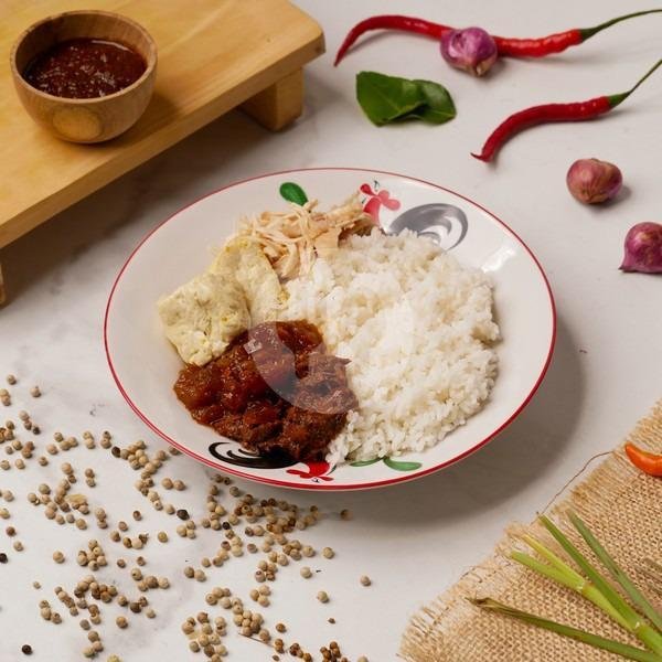 Ng Komplit menu Gudeg Banda, Riau