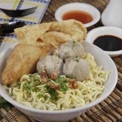 Bakso Komplit menu Bakso Oen, Sewon