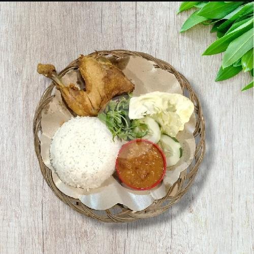 PAKET AYAM KOTA KOMPLIT menu Pecel Lele Cak Wanto, Umbulharjo