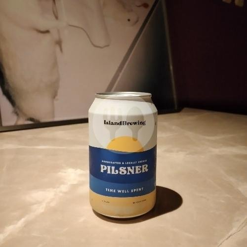 [21+] Island Brewing Small Hazy menu Two Hands Full, Ir. H Juanda
