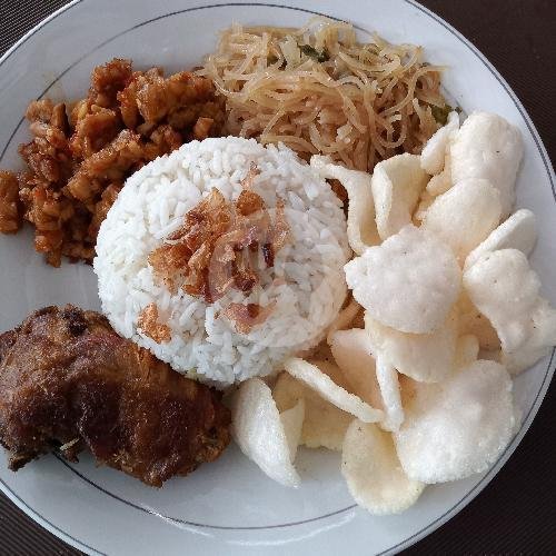 Nasi Uduk Paru. menu Bubur Ayam Jakarta Bu Tyas