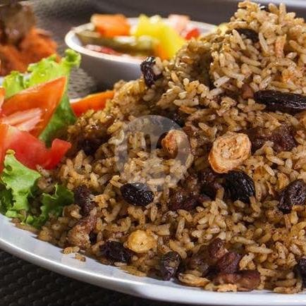 Review Menarik di Bengkel Nasi Goreng Custom, Yogyakarta: Pengalaman Makan yang Bikin Nagih!