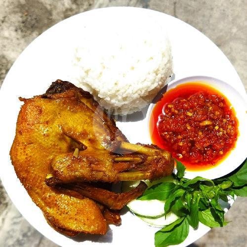 Nasi Paha Bebek Serdadu menu Ayam Goreng Kremes & Lengkuas Mletikfood, Warung Makan Mletik, Mayang
