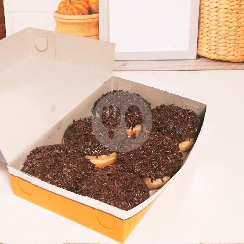 Bomboloni Triple Coklat menu Deals Donuts, Asrikaton