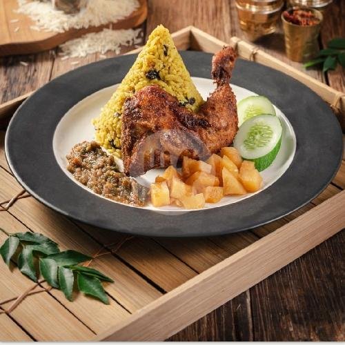 Nasi Mandhi Kambing Goreng Rempah menu Nasi Kebuli Bang Moch, Pondok Ranji