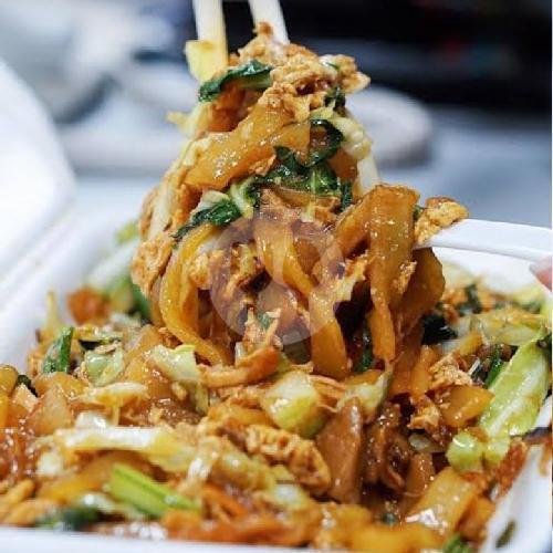 Review Warung Jajanan Mamadamay: Makanan Enak dan Suasana Nyaman di Singaparna