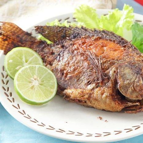 Nila Lovers Goreng Sambel Jebreeet menu Ayam Penyet Sambel Jebreeet, Tegal Parang