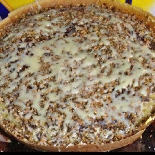 Keju Sedang menu Martabak Favorit Babel, Larangan