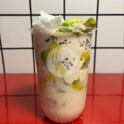 Es Kelapa menu Salad Buah Dago, Cisitu Indah