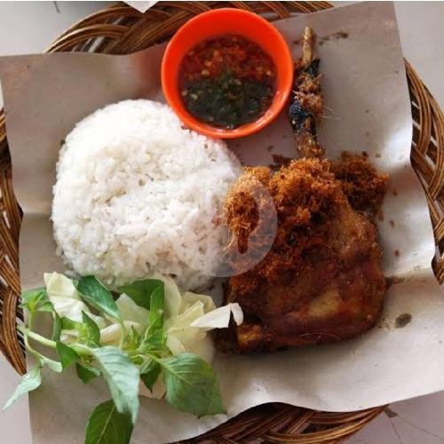 Bebek Rempah Paha ( Tanpa Nasi ) menu Ayam & Bebek Goreng Rempah Pak Roso, Babarsari