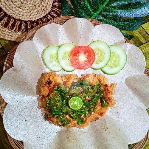 Ayam Geprek Ijo menu Ayam Geprek Ijo, Pondok Melati