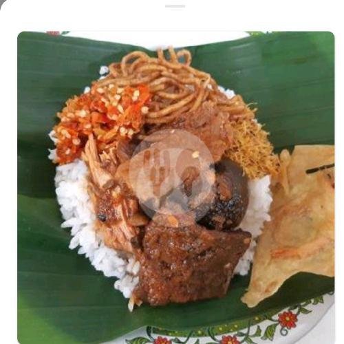 Nasi Madura Bu Ja: Sarapan Lezat di Pabean Cantian Surabaya