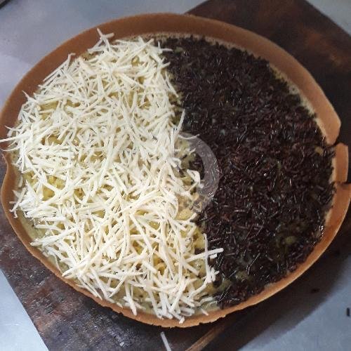 Tebal Keju Coklat menu Martabak Terangbulan Central Bandung, jln siwalankerto no106