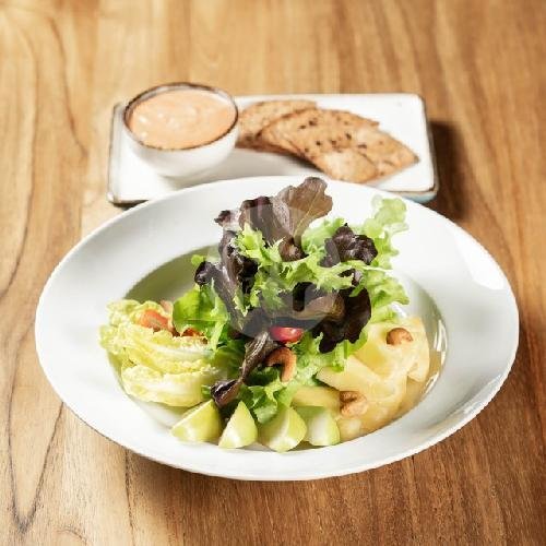 Rosemary Chicken Salad menu Bellamie Boulangerie, Cihapit