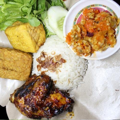 Ayam Tumbuk Sambal Cengek Ijo (Dada) menu Pondok Ellia, Duren Sawit