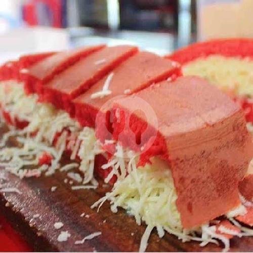 Red Velvet Keju Kacang Coklat Susu menu Martabak Lebaksiu, Mawar Merah 2