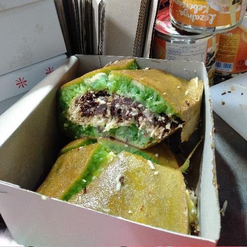 Pandan Keju 1 / 2coklat Kcg Wijen menu Martabak Bangka Aphin, Pademangan