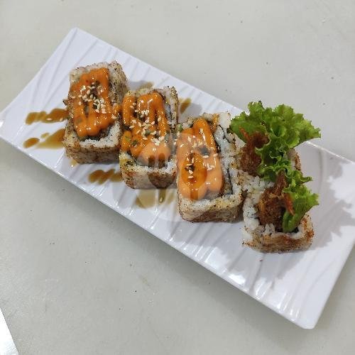 Salmon Tuna Chese Roll menu Angkringan Sushi, Ciledug