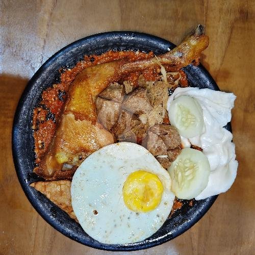 Air Mineral Botol 600 Ml menu Warung Bu Kris, Meruya