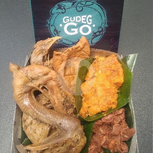 Bubur Gudeg Krecek Komplit menu Gudeg Go, Laksda Adisucipto