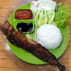 Paket Lele Bakar Nasi Uduk Betawi menu Ayam & Bebek Bakar Tosiga, Gili Sampeng Raya
