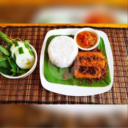 Tempe Bumbu Laos menu Ayam Tulang Lunak Mbak Sari