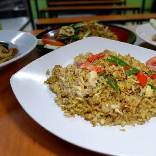 Nasi Goreng Ayam menu Nasi Gila 92, Bintara 8