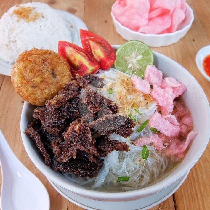 Nasi Ayam Goreng Komplit menu Rumah Makan Siti Nurbaya, Buaran