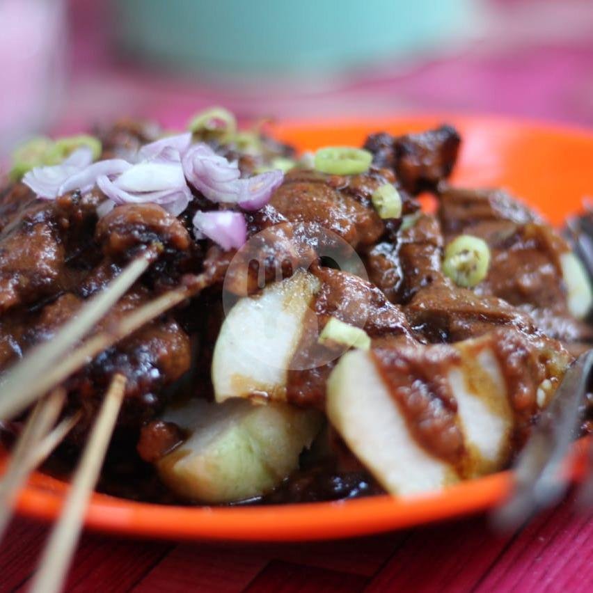 Paket Sate Ayam menu Sate Ayam Dan Kambing Putra Madura, Since 1982