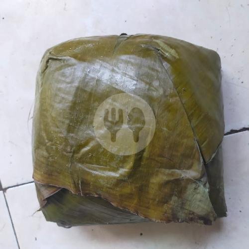 Lontong menu Kupat Tahu Khas Mangunreja, Kesatriaan